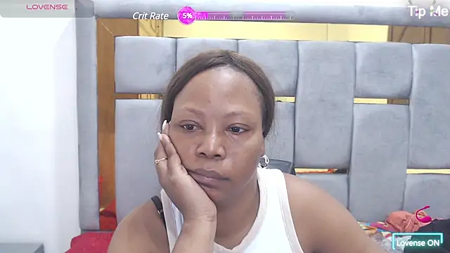 Snapshot of Cholatin chatting on February 3, 2025, 1:51 pm Cholatin online show from February 3, 2025, 1:51 pm