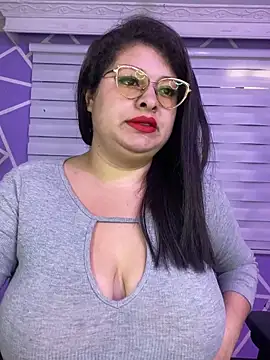 MiiaaJoness online show from March 19, 2026, 4:11 pm