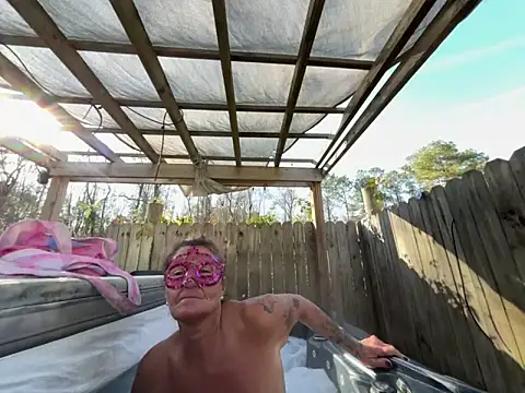 Snapshot of prainxxx22 chatting on December 14, 2024, 7:36 pm prainxxx22 online show from December 14, 2024, 7:36 pm