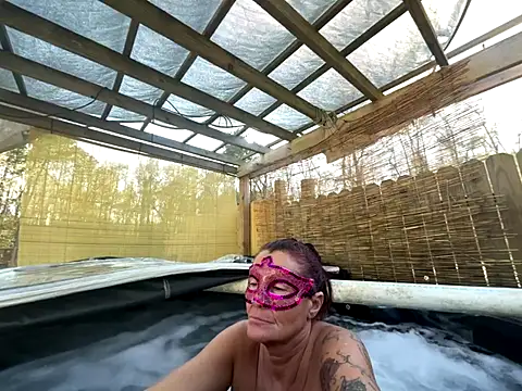 prainxxx22 online show from December 16, 2025, 7:19 pm