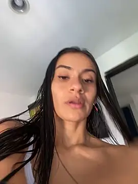 Snapshot of ayy_falcon chatting on March 2, 2025, 8:50 pm ayy falcon online show from March 2, 2025, 8:50 pm