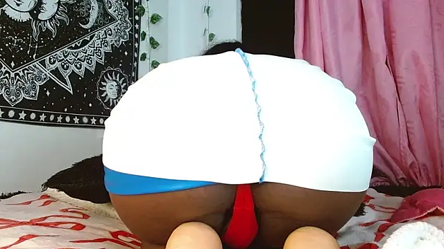 Snapshot of Ebony_D0ll chatting on December 28, 2024, 7:11 am Ebony D0ll online show from December 28, 2024, 7:11 am