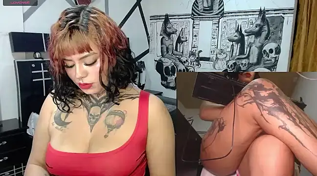 Snapshot of miss_cloverrr chatting on January 26, 2025, 1:41 am miss cloverrr online show from January 26, 2025, 1:41 am