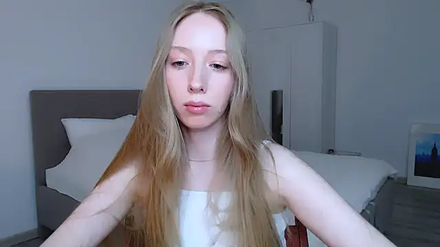 Luna insniity online show from January 13, 2025, 3:23 am