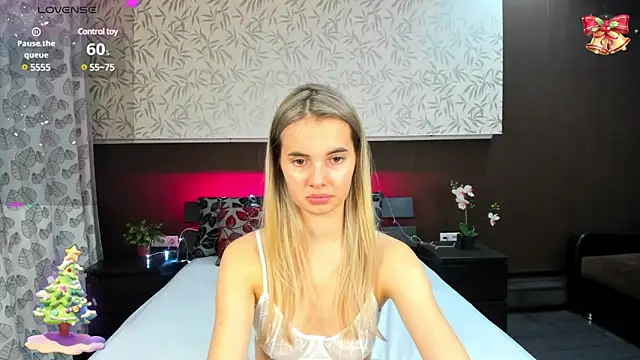 Snapshot of Donna_Evans chatting on January 13, 2025, 3:01 am Donna Evans online show from January 13, 2025, 3:01 am