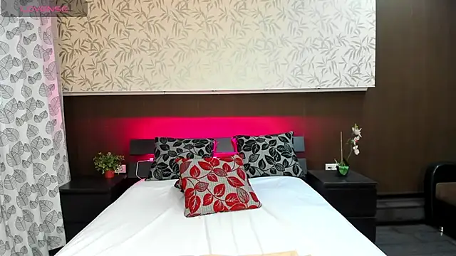 Snapshot of Donna_Evans chatting on January 22, 2025, 3:20 am Donna Evans online show from January 22, 2025, 3:20 am