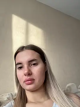 Snapshot of Donna_Evans chatting on November 1, 2025, 3:08 am Donna Evans online show from November 1, 2025, 3:08 am