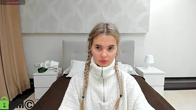 Snapshot of Donna_Evans chatting on November 11, 2025, 11:49 pm Donna Evans online show from November 11, 2025, 11:49 pm