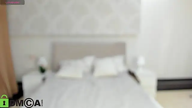 Snapshot of Donna_Evans chatting on November 13, 2025, 12:09 am Donna Evans online show from November 13, 2025, 12:09 am