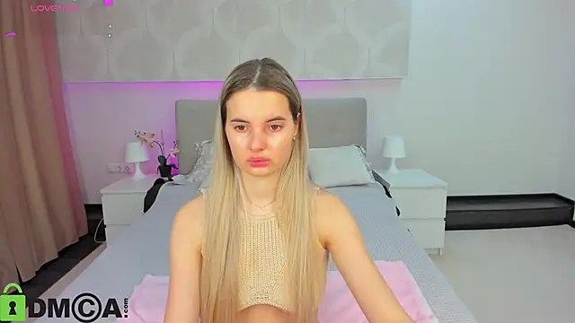 Snapshot of Donna_Evans chatting on March 4, 2026, 12:05 am Donna Evans online show from March 4, 2026, 12:05 am