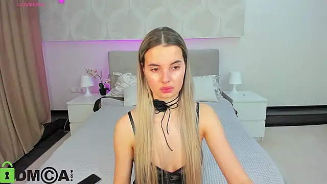 Snapshot of Donna_Evans chatting on March 5, 2026, 12:06 am Donna Evans online show from March 5, 2026, 12:06 am