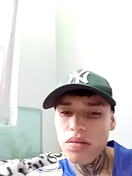 Snapshot of _justinmoon2 chatting on February 25, 2025, 10:29 pm justinmoon2 online show from February 25, 2025, 10:29 pm