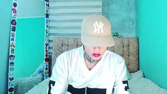 Snapshot of _justinmoon2 chatting on November 25, 2025, 4:23 am justinmoon2 online show from November 25, 2025, 4:23 am