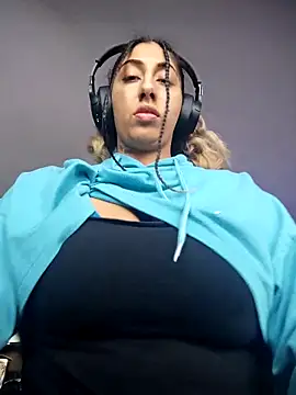 Hotasiansensation online show from October 15, 2025, 10:04 am