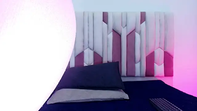 Snapshot of lucyy_gray chatting on September 23, 2025, 3:09 am lucyy gray online show from September 23, 2025, 3:09 am