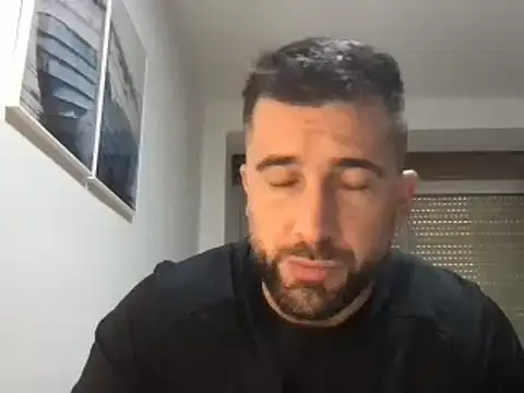 Snapshot of alex877x chatting on December 15, 2024, 8:52 am alex877x online show from December 15, 2024, 8:52 am