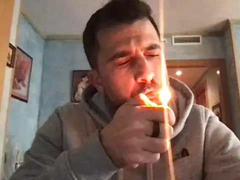 Snapshot of alex877x chatting on February 7, 2025, 8:22 am alex877x online show from February 7, 2025, 8:22 am