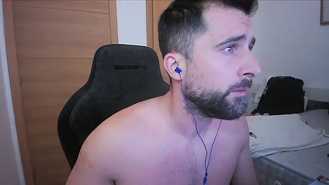 Snapshot of alex877x chatting on October 9, 2025, 9:07 am alex877x online show from October 9, 2025, 9:07 am