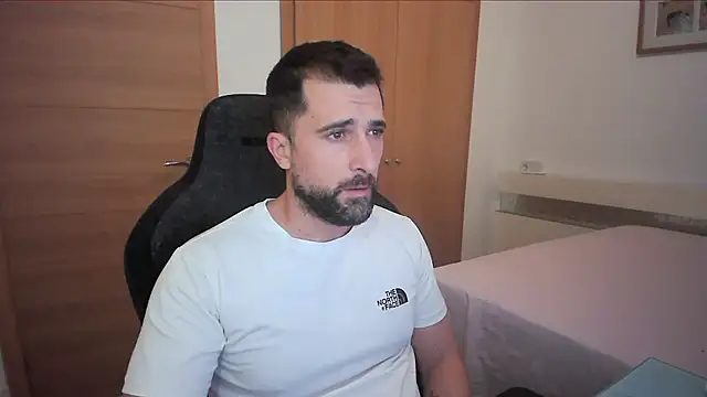 Snapshot of alex877x chatting on October 23, 2025, 3:00 pm alex877x online show from October 23, 2025, 3:00 pm