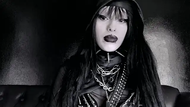 XXIOUX online show from March 17, 2026, 7:39 pm