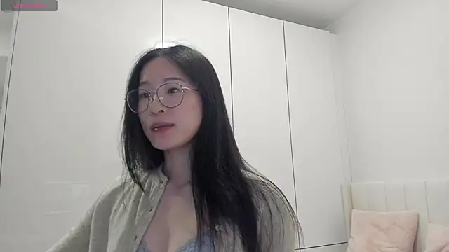 Snapshot of secretgirlfriendxo chatting on November 29, 2025, 12:46 am secretgirlfriendxo online show from November 29, 2025, 12:46 am