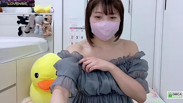 Snapshot of SUZU_ chatting on March 13, 2025, 11:08 am SUZU online show from March 13, 2025, 11:08 am