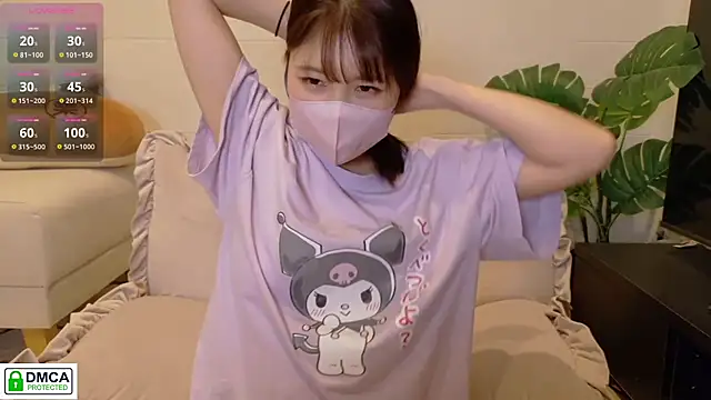 Snapshot of SUZU_ chatting on June 4, 2026, 3:07 pm SUZU online show from June 4, 2026, 3:07 pm