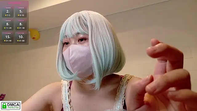 Snapshot of SUZU_ chatting on June 11, 2026, 12:14 pm SUZU online show from June 11, 2026, 12:14 pm