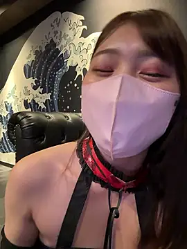 Snapshot of SUZU_ chatting on June 12, 2026, 10:36 am SUZU online show from June 12, 2026, 10:36 am