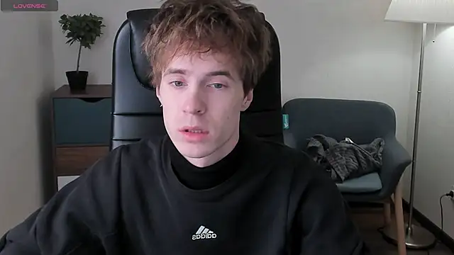 Snapshot of _tokyo_ghoul chatting on February 22, 2025, 5:12 am tokyo ghoul online show from February 22, 2025, 5:12 am