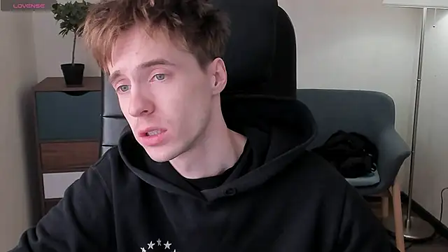 Snapshot of _tokyo_ghoul chatting on March 6, 2025, 9:58 am tokyo ghoul online show from March 6, 2025, 9:58 am