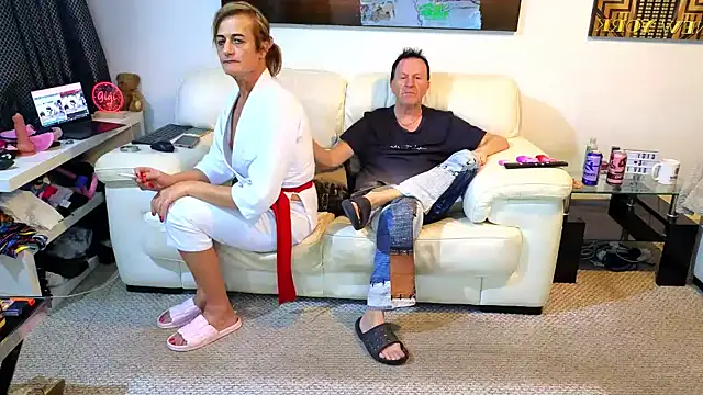 gigianddave online show from December 18, 2024, 10:24 pm