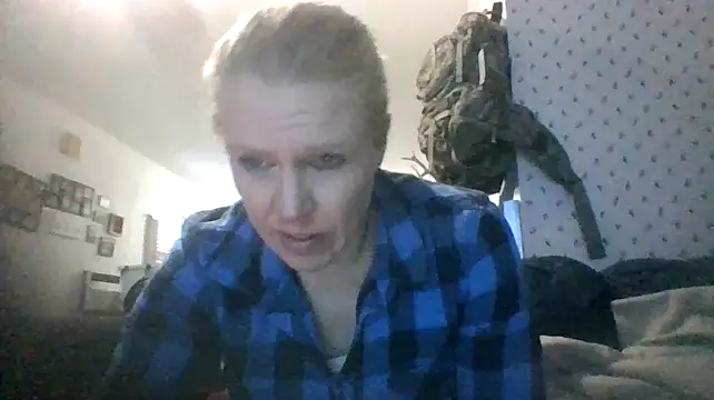 Snapshot of lisamatty4601 chatting on January 11, 2025, 10:51 pm lisamatty4601 online show from January 11, 2025, 10:51 pm