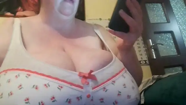 Snapshot of Nataliesbestjuggs chatting on May 21, 2026, 8:38 pm Nataliesbestjuggs online show from May 21, 2026, 8:38 pm