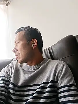 Snapshot of cachorro0527 chatting on May 25, 2026, 2:45 pm cachorro0527 online show from May 25, 2026, 2:45 pm