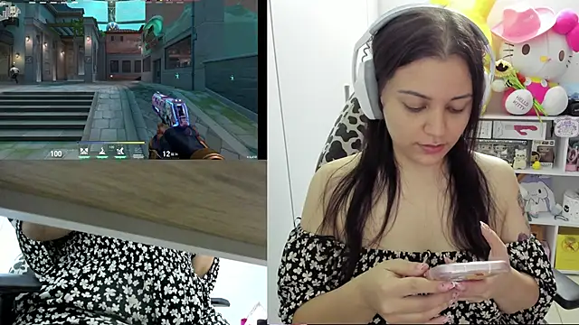 Snapshot of cinna_monroll chatting on December 19, 2024, 9:49 pm cinna monroll online show from December 19, 2024, 9:49 pm