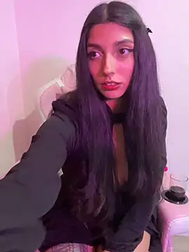 Snapshot of Felicia_smok3 chatting on May 6, 2026, 3:35 am Felicia smok3 online show from May 6, 2026, 3:35 am