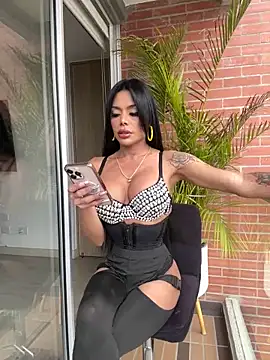 Snapshot of HOT_LADY_777 chatting on March 20, 2025, 6:31 pm HOT LADY 777 online show from March 20, 2025, 6:31 pm