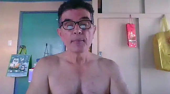 Snapshot of kavir-sebastien chatting on March 20, 2025, 2:10 pm kavir-sebastien online show from March 20, 2025, 2:10 pm