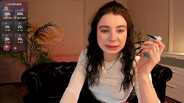 Ashley-Urban online show from February 28, 2025, 1:36 pm