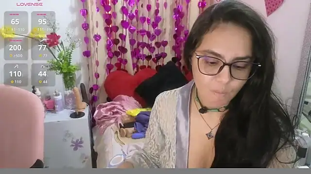 lovely trix online show from June 5, 2026, 5:29 pm