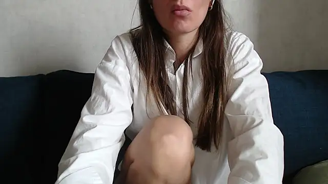 Jennna Maya online show from October 8, 2025, 7:17 am