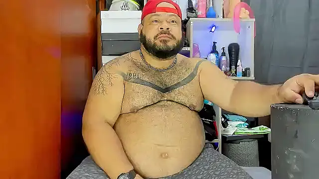 Latino bigcock online show from March 9, 2025, 6:21 pm