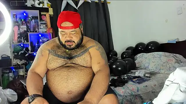 Latino bigcock online show from June 13, 2026, 9:13 pm