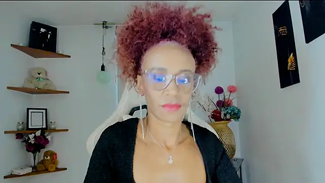 ScarlettMalbec online show from December 31, 2024, 10:56 pm