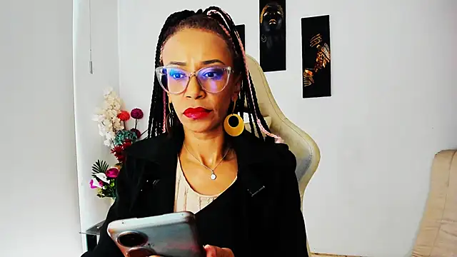 ScarlettMalbec online show from February 21, 2025, 8:05 pm