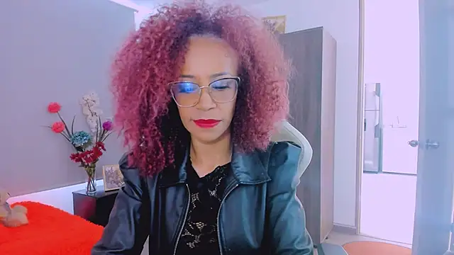 Snapshot of ScarlettMalbec chatting on April 9, 2026, 8:25 pm ScarlettMalbec online show from April 9, 2026, 8:25 pm