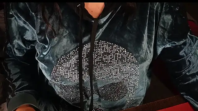 -AyeshaSinghania- online show from December 3, 2024, 3:33 pm