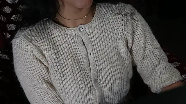 -AyeshaSinghania- online show from February 17, 2025, 10:40 am