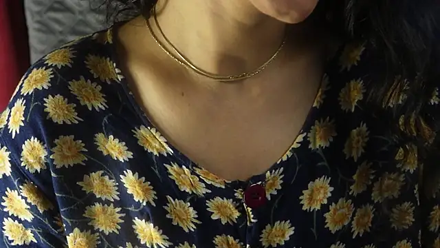 -AyeshaSinghania- online show from September 11, 2025, 12:05 pm